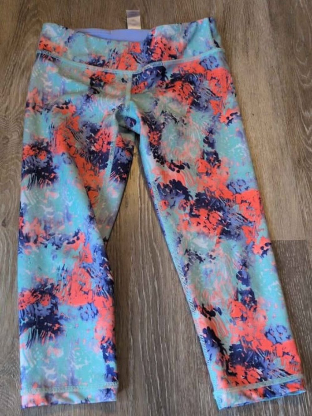 ivivva Colorful Abstract Capri Leggings Size 8